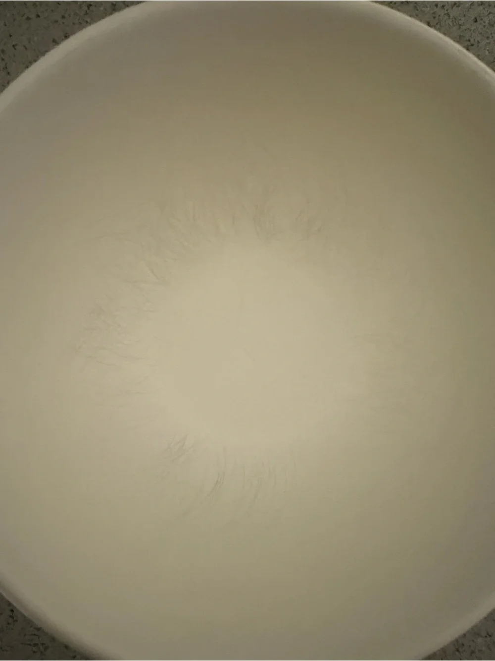 Classic Cream Dinnerware Set with Gold Rim - 12 Pieces